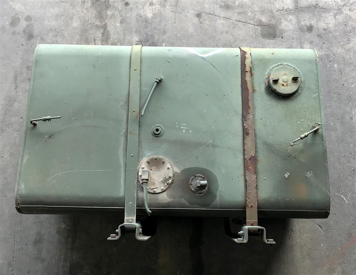 5T-985 | 5T-985  M809 Series Fuel Tank 78 gallon (2).JPG