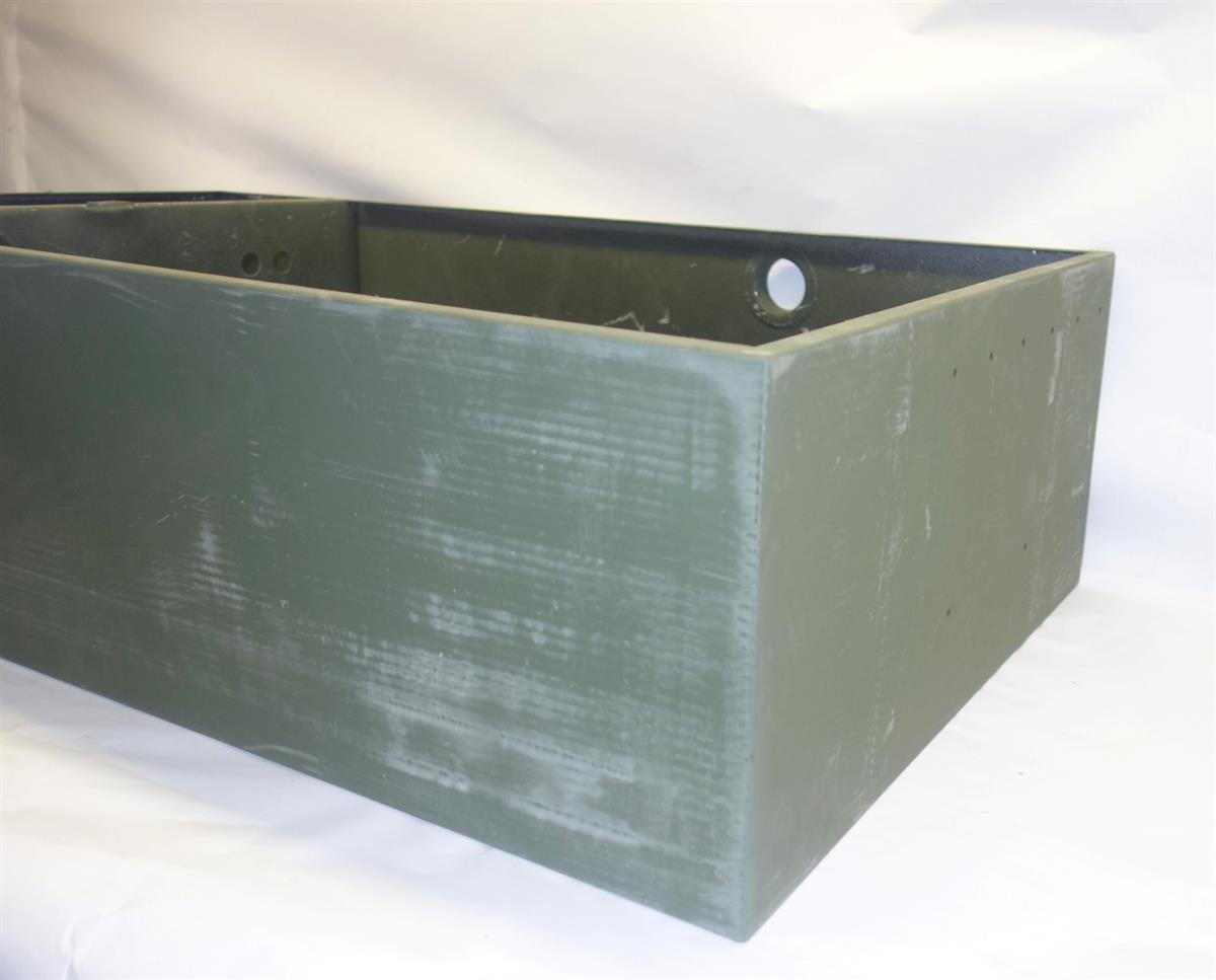 9M-839 | 6160-01-093-5836 Battery Box Assembly for M939 Series Trucks NOS (4).JPG