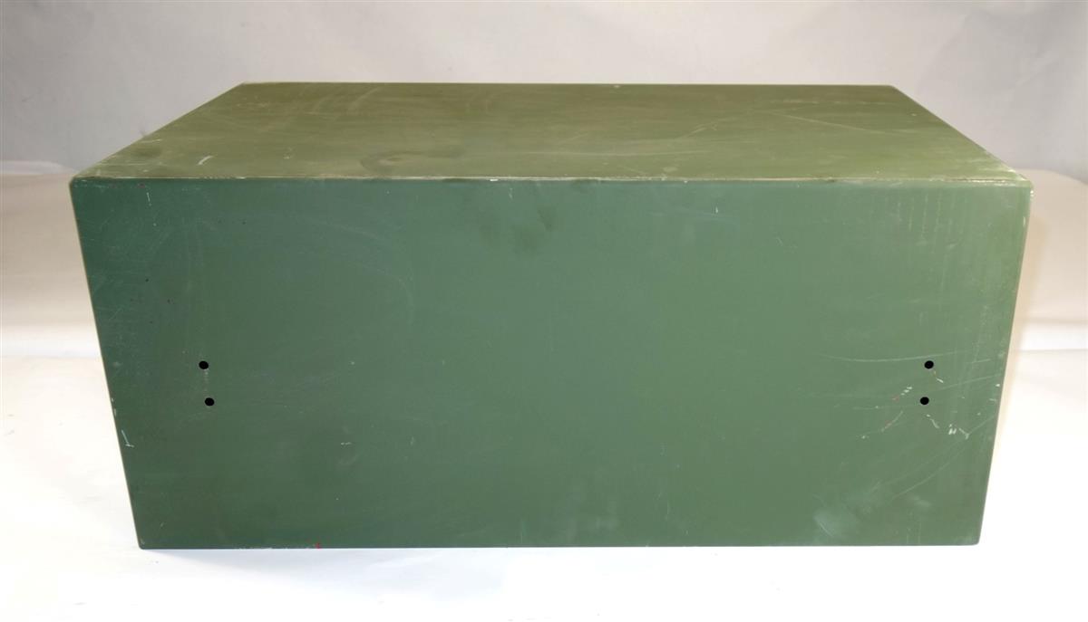 HEM-225 | 6160-01-212-3697 Battery Box Cover for HEMTT NOS (1).JPG