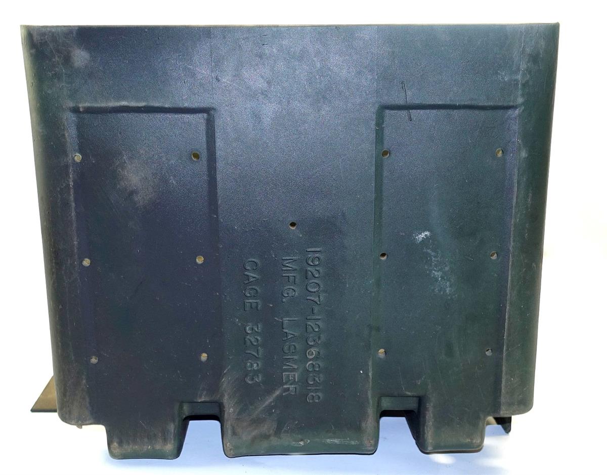 M35-687 | 6160-01-378-0683 M35 Battery Box (4) (Large).JPG