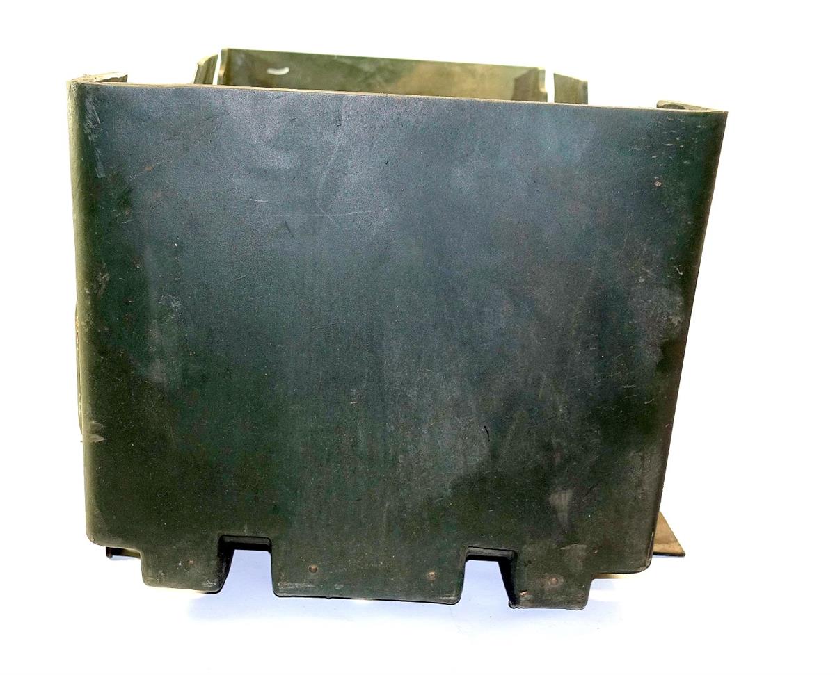 M35-687 | 6160-01-378-0683 M35 Battery Box (6) (Large).JPG