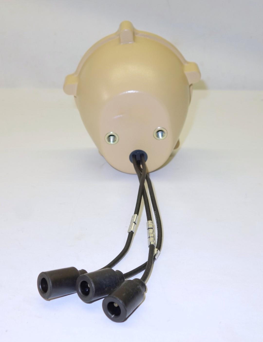 ALL-5194 | 6220-01-067-4718 Front Turn Signal Light Body Housing for Common Application NOS (6).JPG