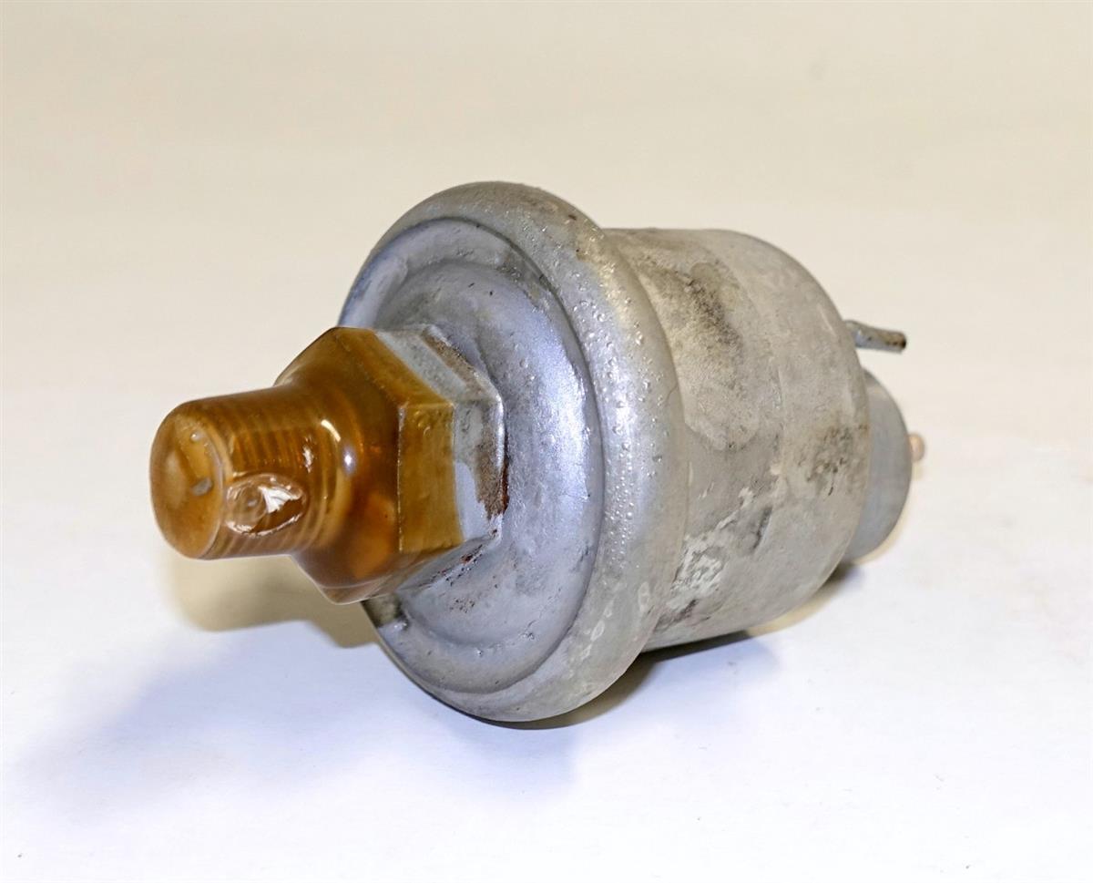 SP-2051 | 6620-01-154-8425 Oil Pressure Sending Unit Transmitter for 15 and 30 KW Generators NOS (6).JPG