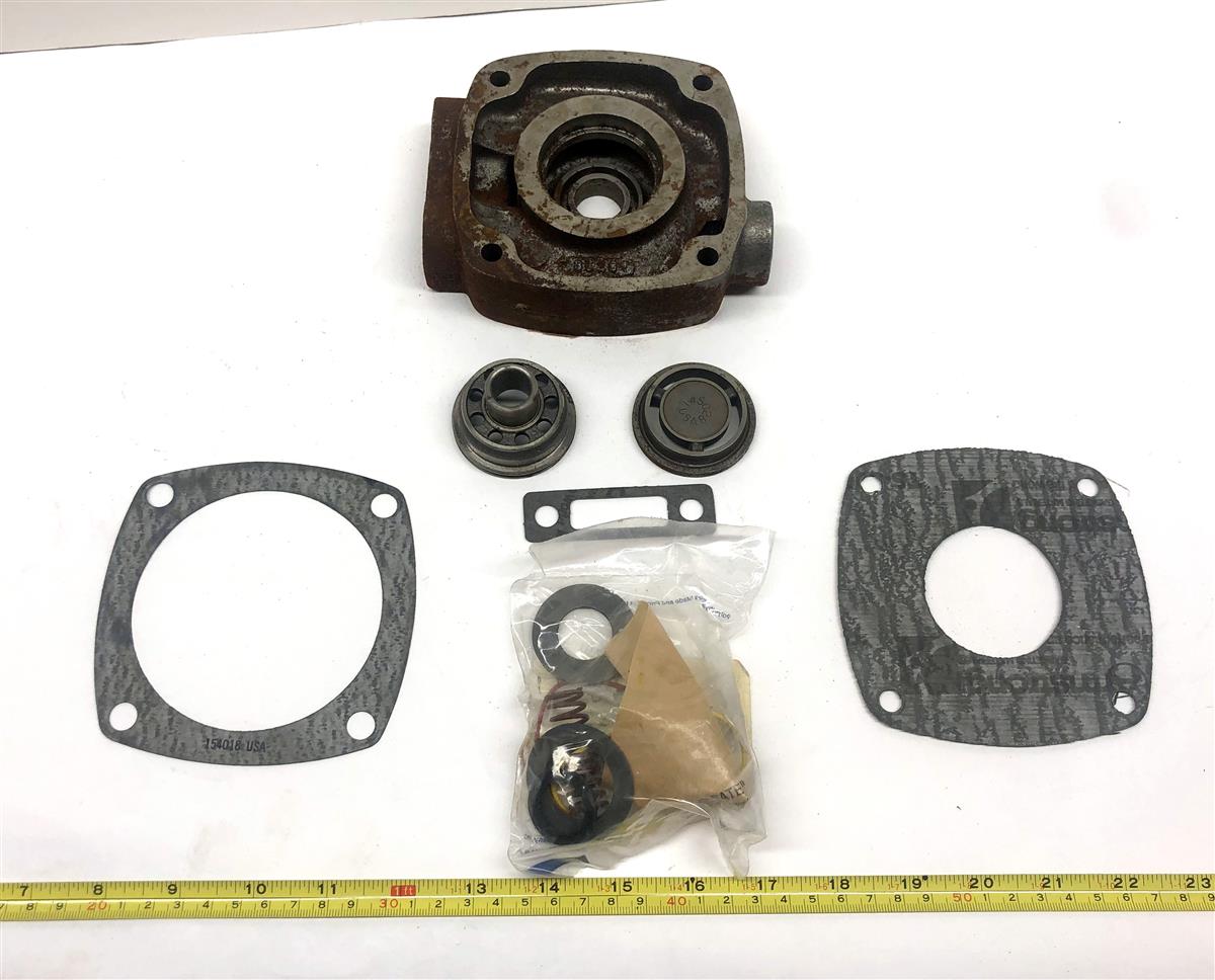 9M-1081 | 9M-1081 M939 M939A1 Series Air Compressor Valve (3).JPG
