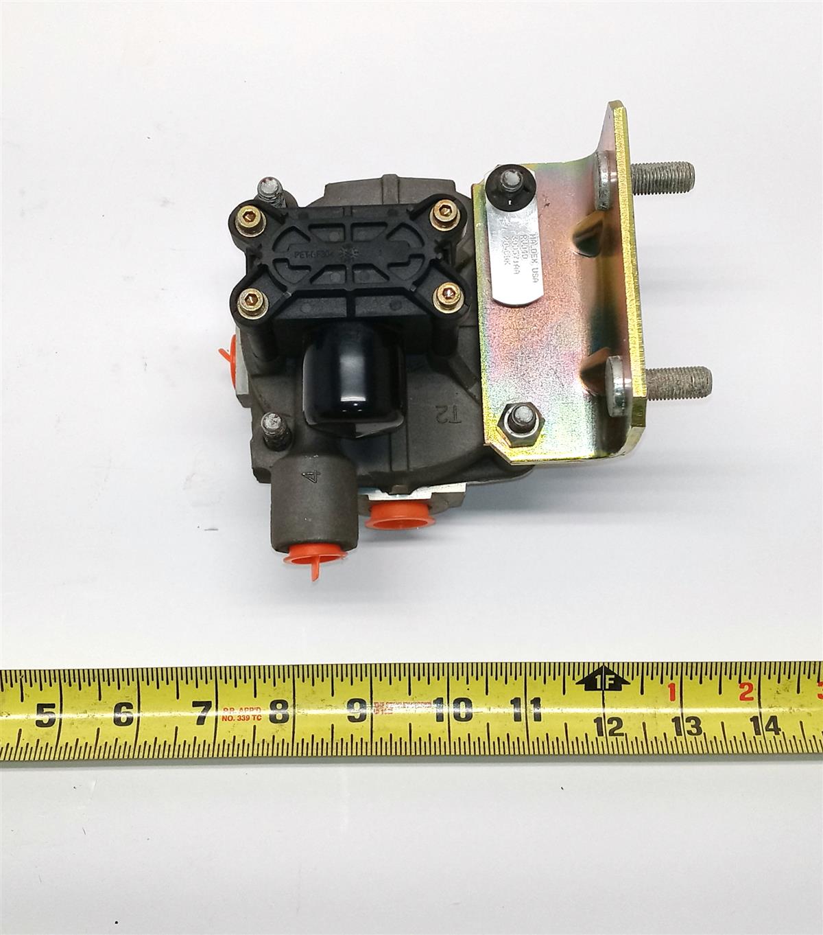 9M-1807 | 9M-1807 Air Brake Forward Relay Valve (7).jpg