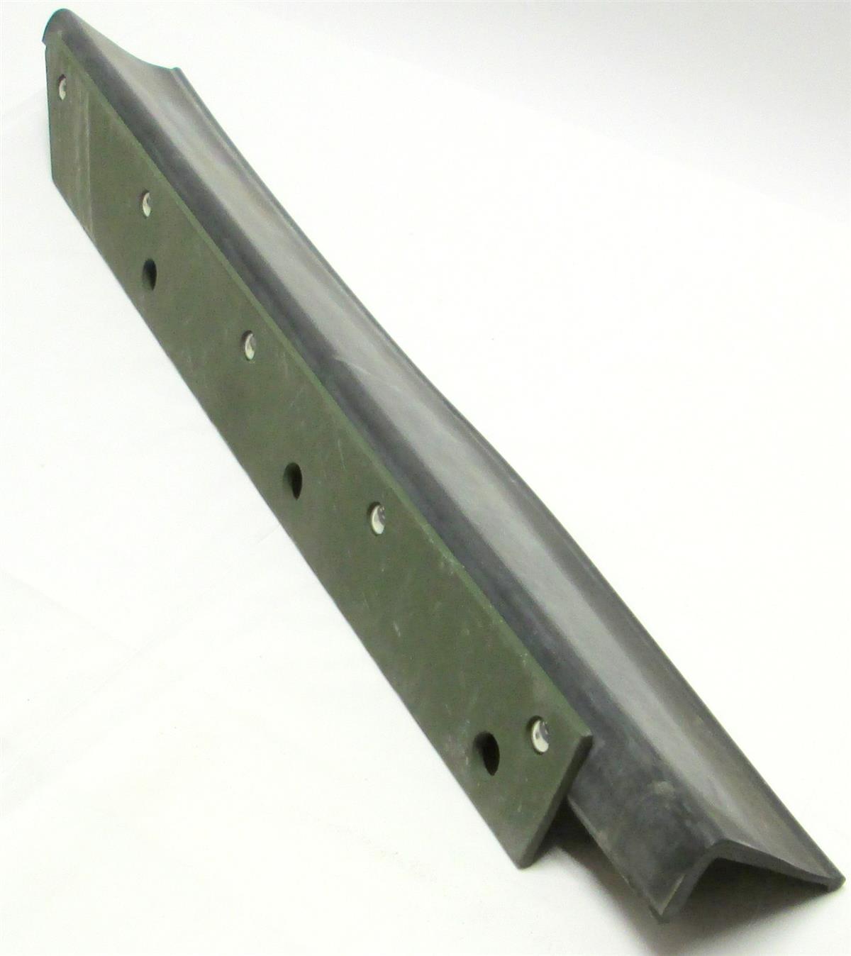 9M-1822 | 9M-1822 Right Passenger Radiator Shield and Plate assembly M939 (15).JPG