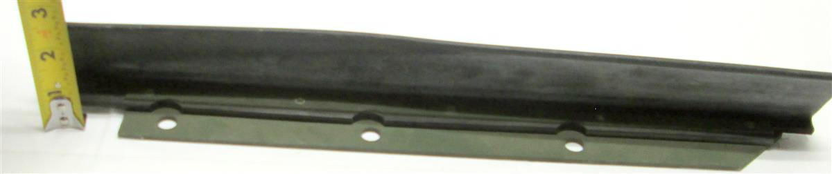 9M-1822 | 9M-1822 Right Passenger Radiator Shield and Plate assembly M939 (6).JPG