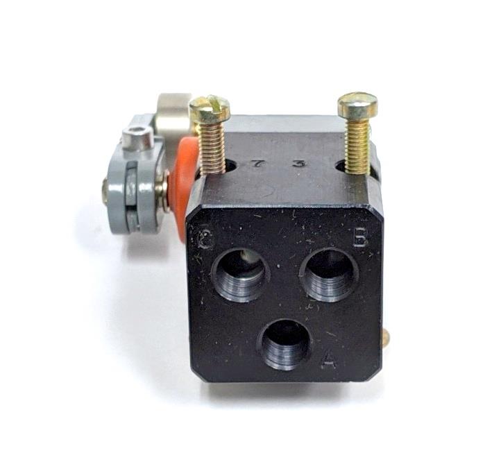 9M-819 | 9M-819  Parking Brake and Transfer Case Lock Switch (3).jpg