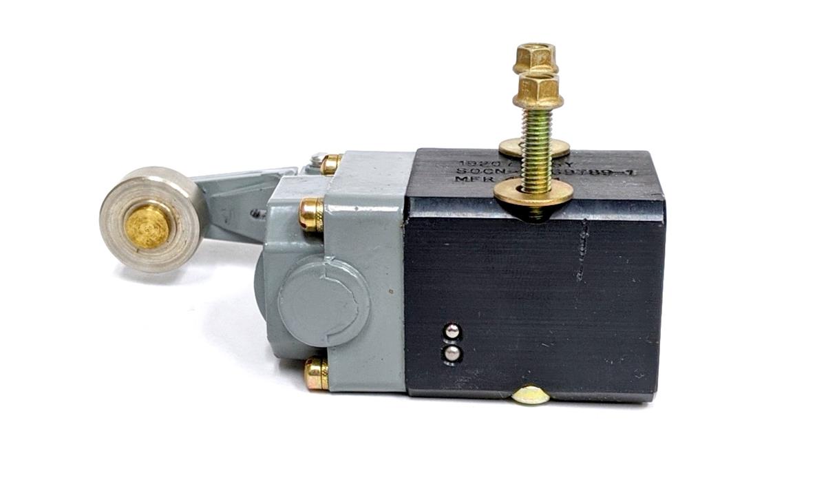 9M-819 | 9M-819  Parking Brake and Transfer Case Lock Switch (8).jpg