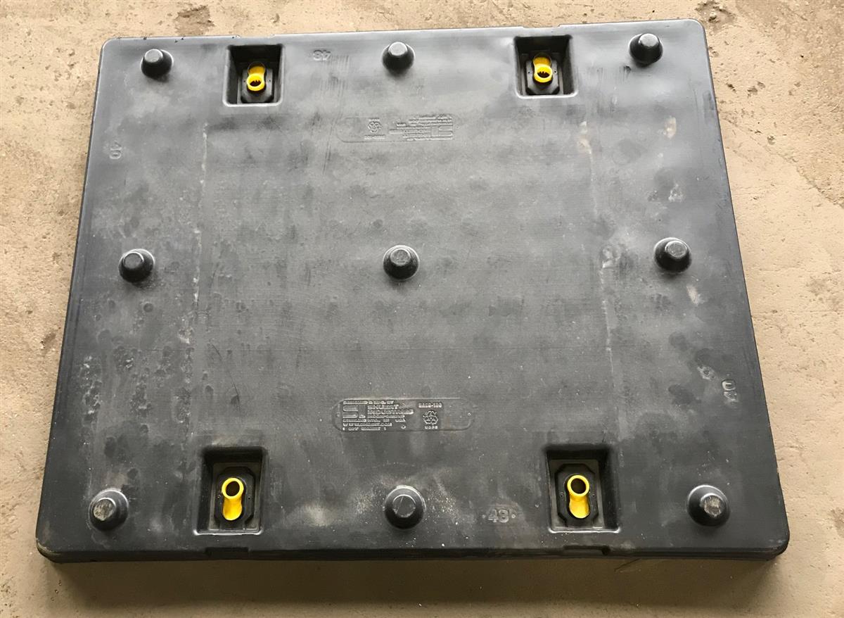ALL-5246 | ALL-5246  Shuert Uni-Pak Container Lid 40 x 48 (9).jpg