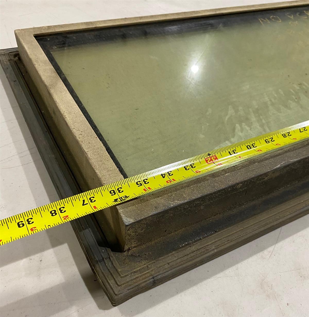 HM-1568 | Ballistic front window 2.jpg