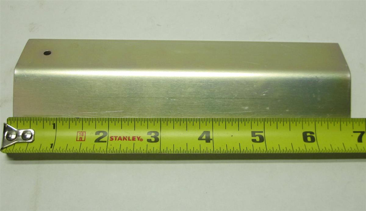 HM-3589 | Body Side Panel Angle Bracket (3).JPG