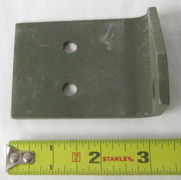 HM-1193 | Bulkhead Divider Left Angle Bracket 2-Door (5).JPG
