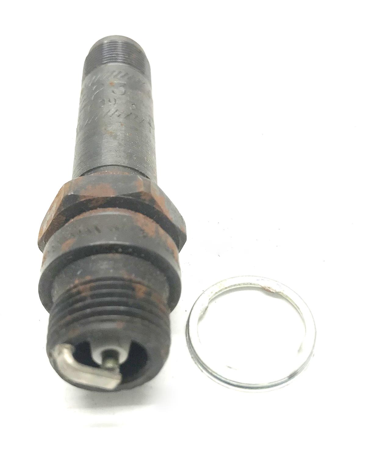 COM-5282 | COM-5282  Shielded Autolite Spark Plug (3).jpg