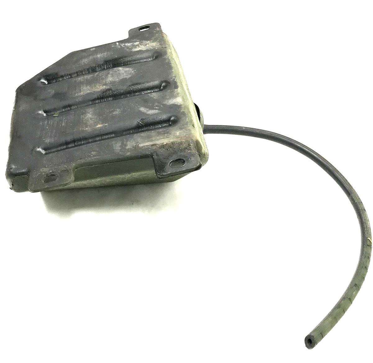 COM-5321 | COM-5321  Windshield Washer Reservoir  (11).jpg