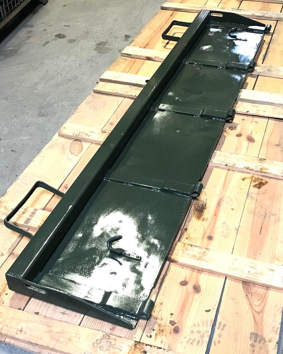 COM-5332 | COM-5332 Non-DropSide Tailgate (Green) (USED) (2).jpg
