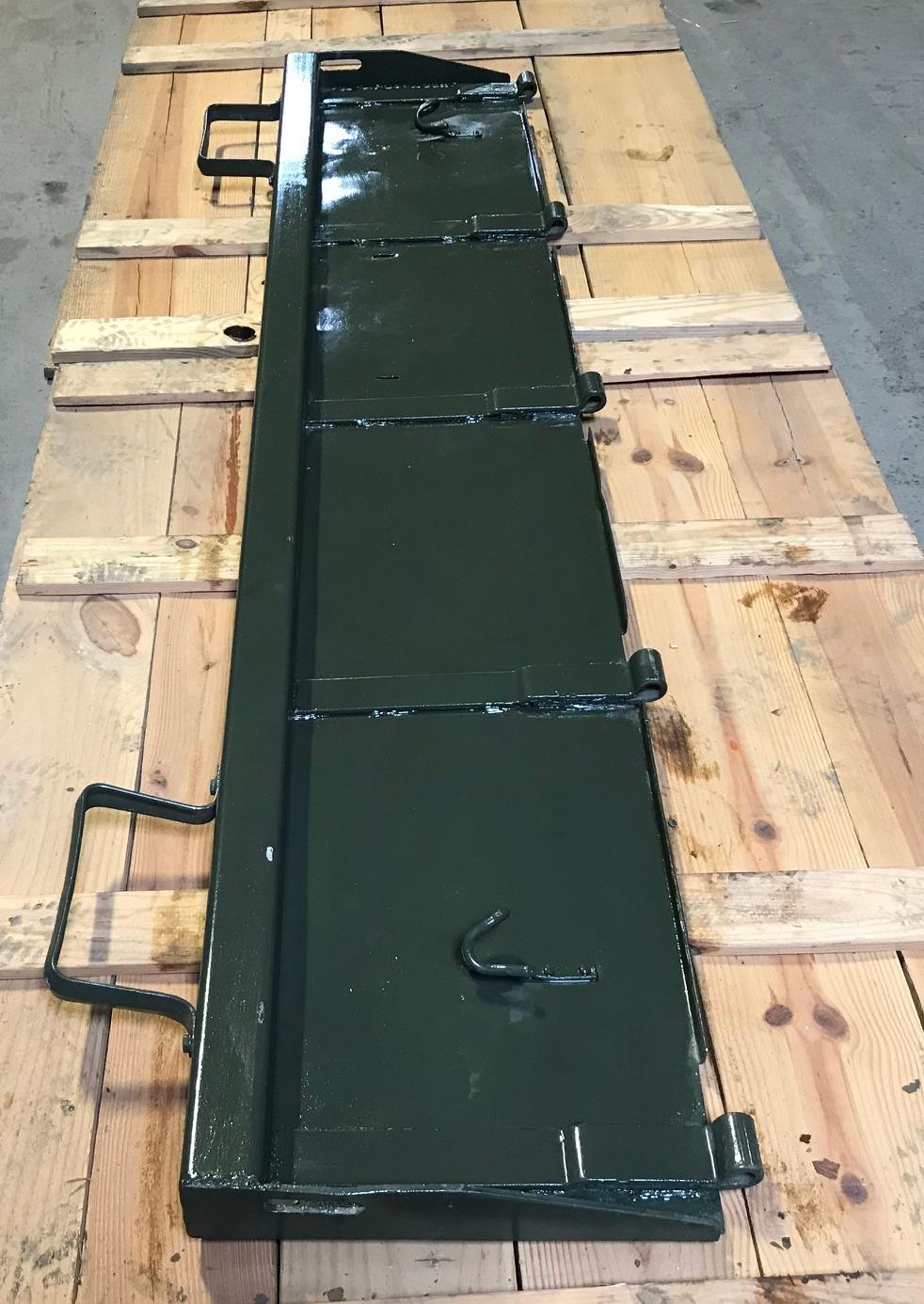 COM-5332 | COM-5332 Non-DropSide Tailgate (Green) (USED) (3).jpg