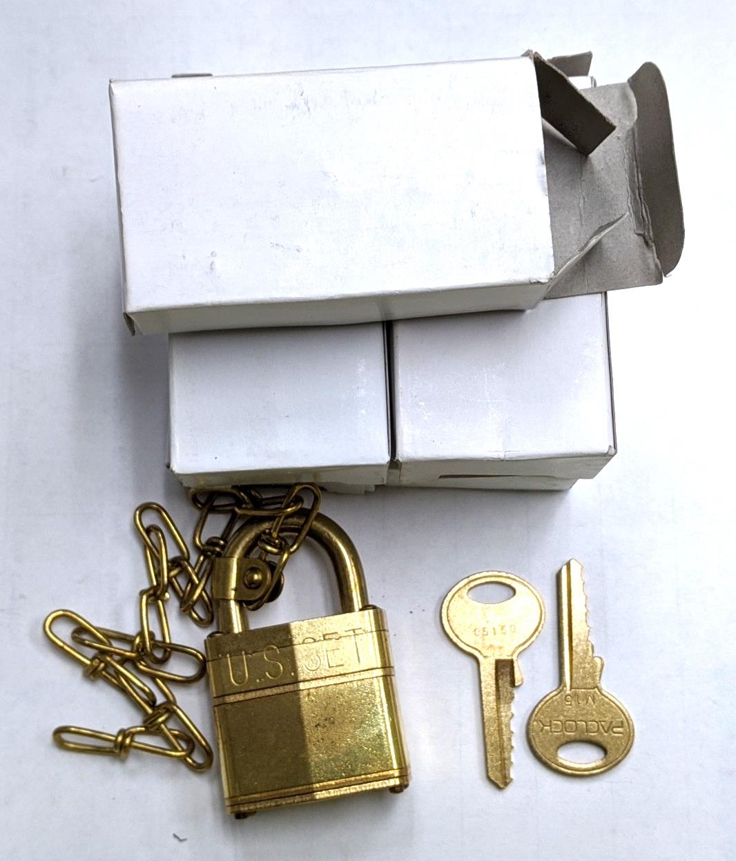 COM-5501 | COM-5501 Padlock Set (1).jpg