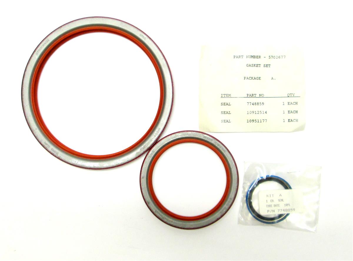 COM-5723 | COM-5723 Engine Seal Kit LDT-465 and LDS-465 Multifuel Diesel Engines (3).JPG