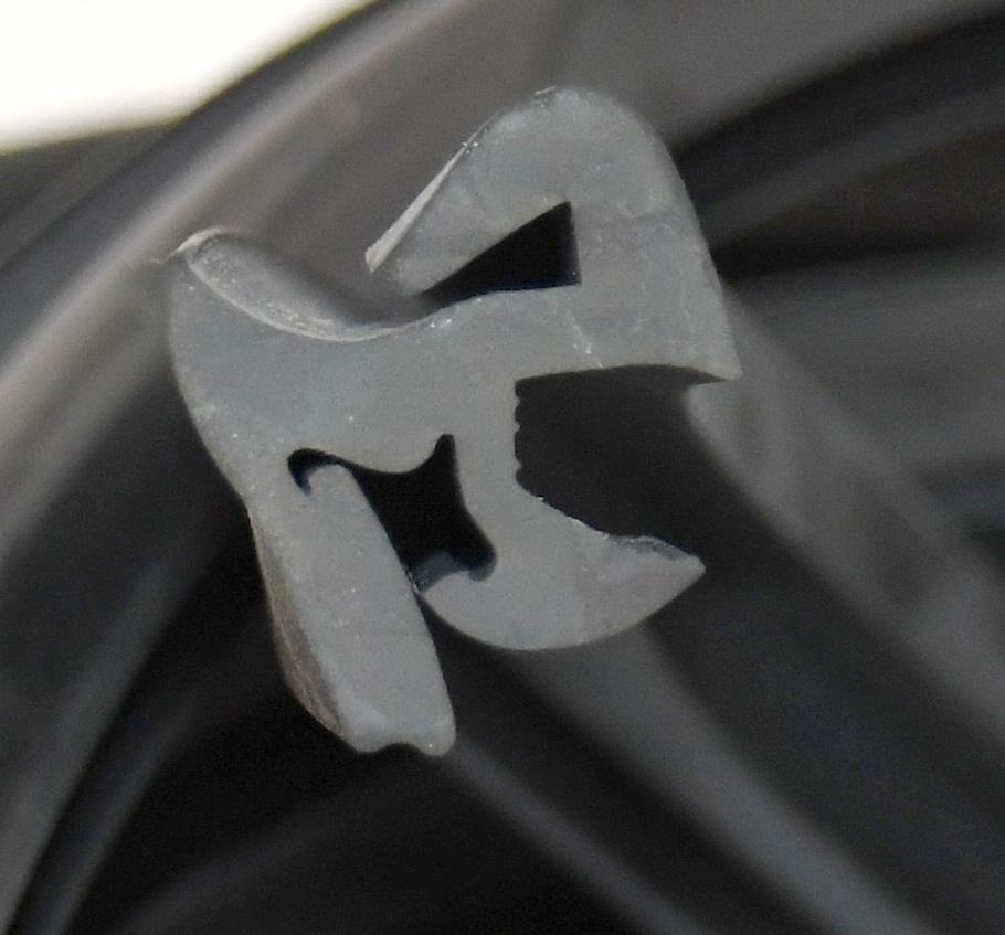 COM-5968 | COM-5968  Weather Strip Nonmetallic Special Section 50 FT FMTV (2).JPG