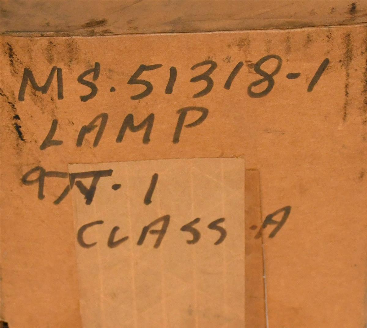 COM-5982 | COM-5982  Blackout Headlight 24 Volt Drive Light Metal Housing Common Application (1).JPG