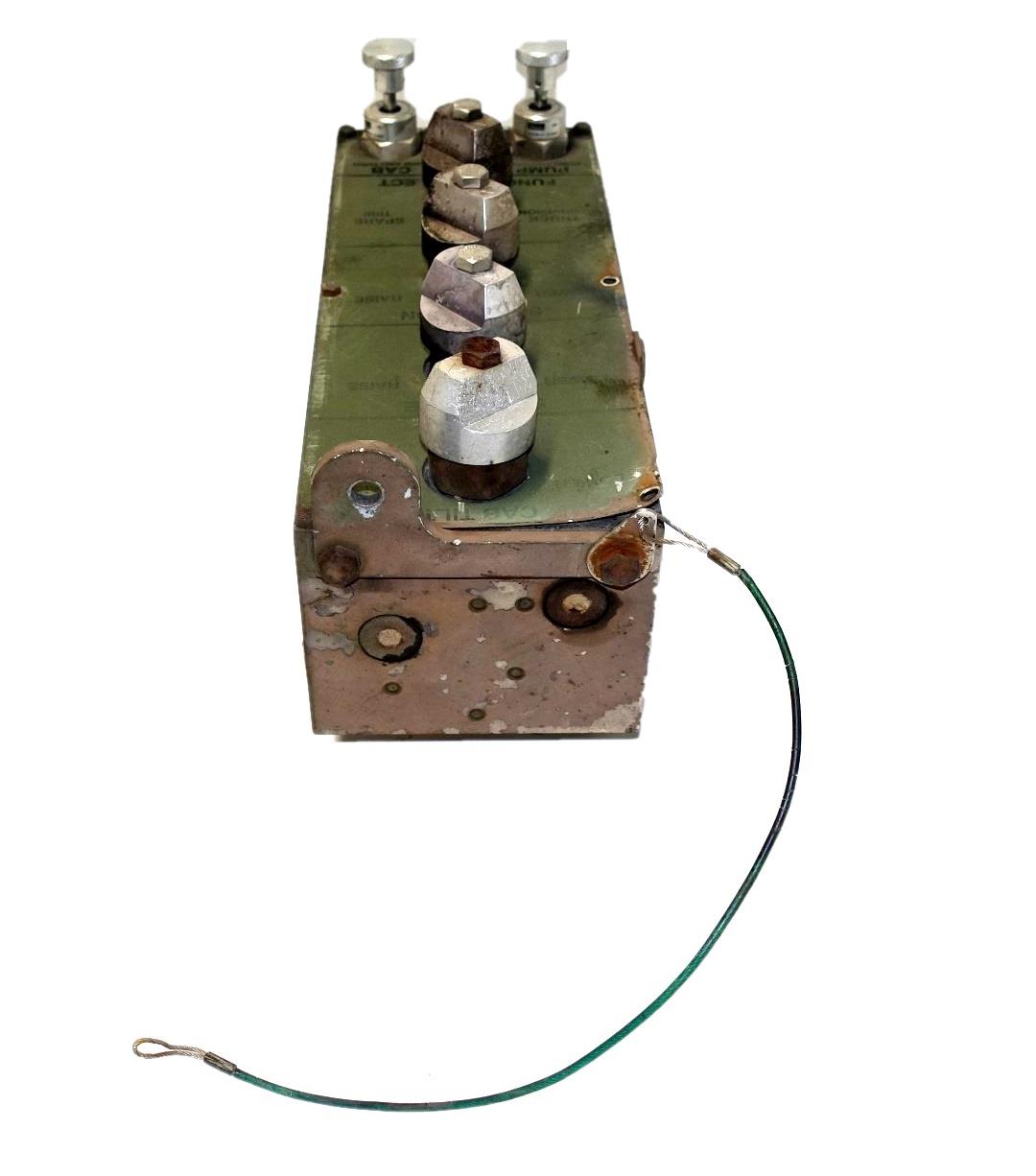 FM-292 | FM-292 Control Hydraulic Diverter Valve Assembly (9) (Large).JPG
