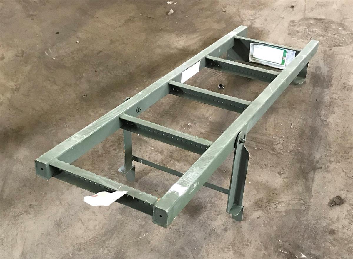 FM-335 | FM-335 LMTV - FMTV Cargo Bed Ladder (17) (Large).JPG