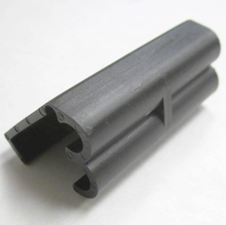 HM-1935 | Fuel Line Clip (3).JPG