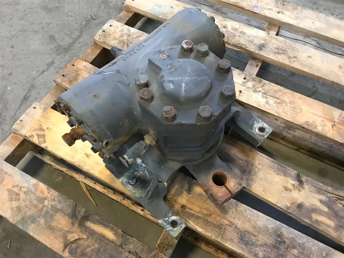 HEM-261 | HEM-261 Rear Steering Box HEMTT (2).jpg