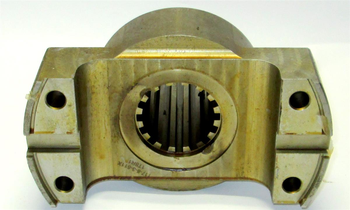 HEM-329 | HEM-329 Center Propellor Shaft Universal Slip Joint Yoke OSHKOSH LVS MK48 and Trailer Family (12).JPG