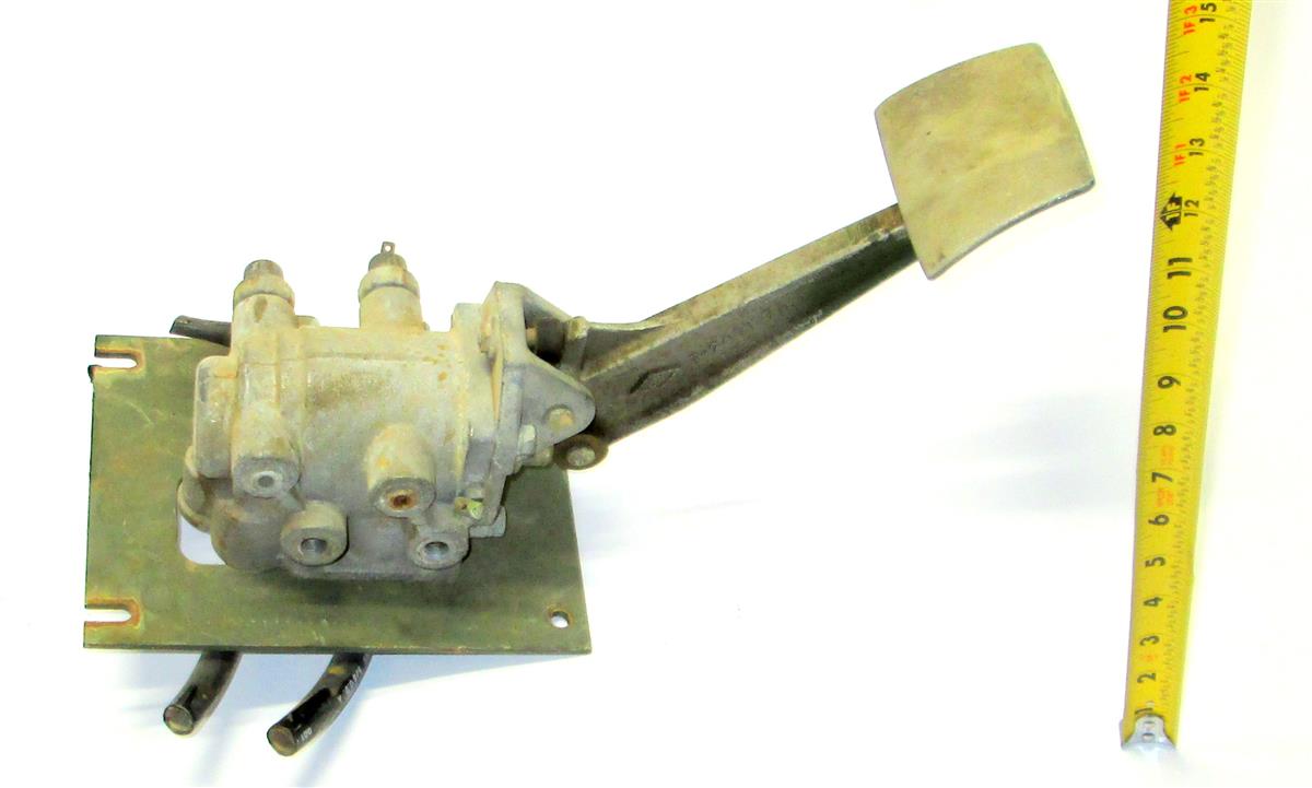 HEM-338 | HEM-338 Treadle Valve Assembly with Brake Pedal HEMTT M978 M983 M984 M984A1 (3).JPG