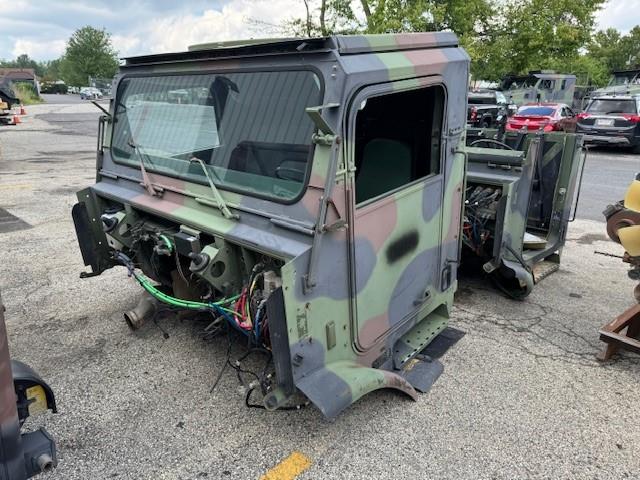 HEM-355 | HEM-355 MTVR Parts - Radiator, Engines, Transmissions, Cabs  (8).jpg
