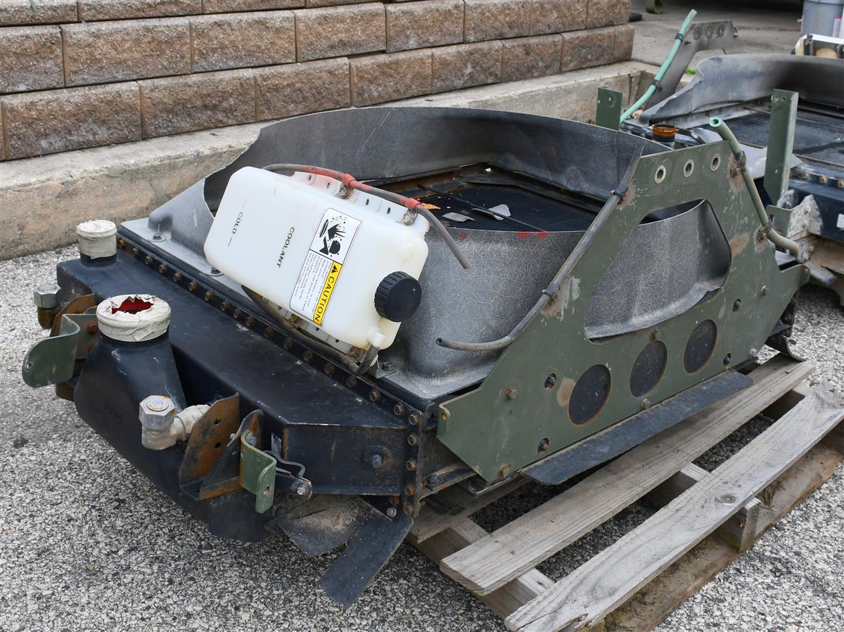 HEM-357 | HEM-357 Radiator Assembly Oshkosh MTVR  (6).JPG