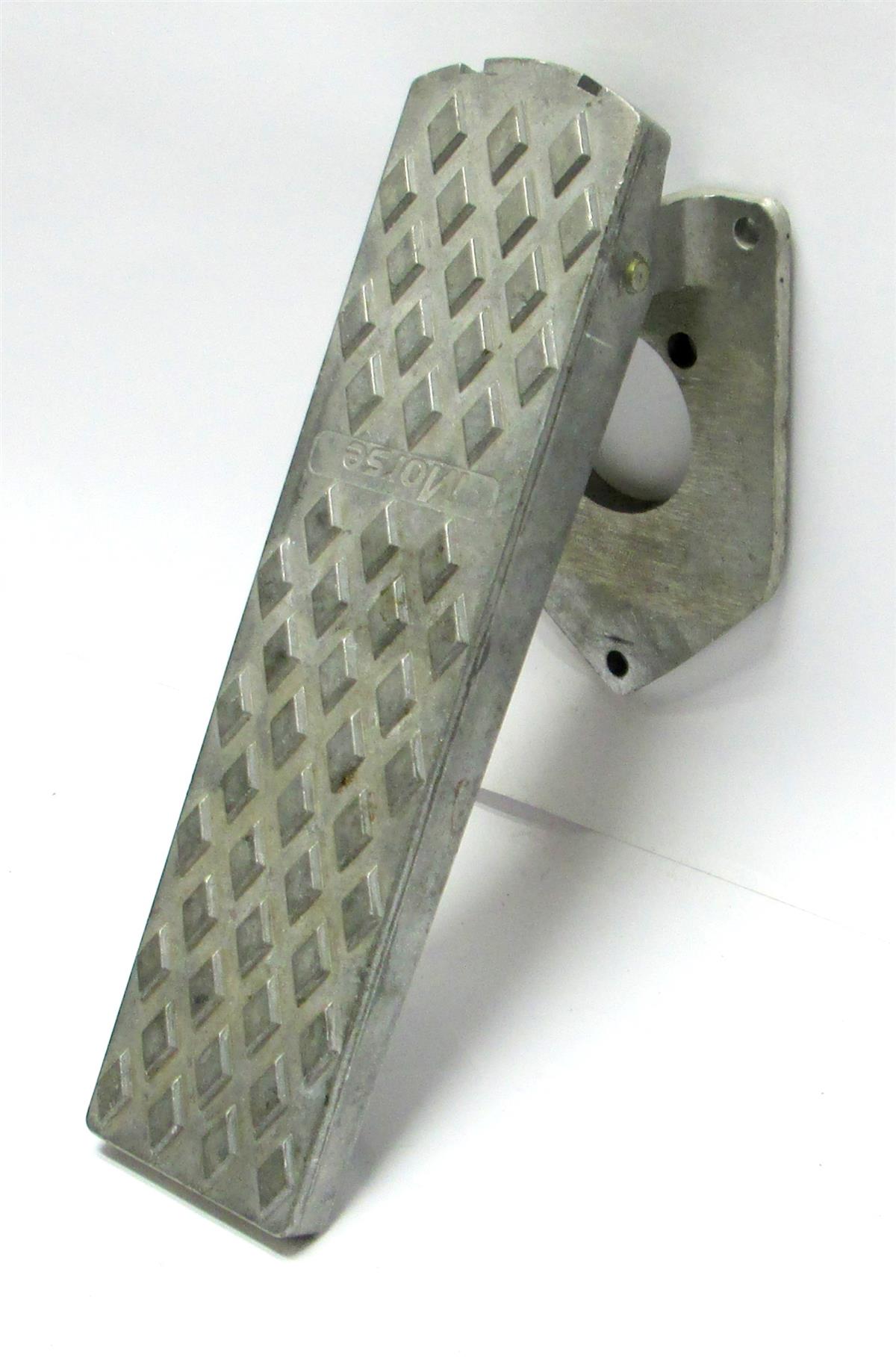 HET-138 | HET-138 Electronic Body Accelerator Pedal with Linkage HET  (1).JPG
