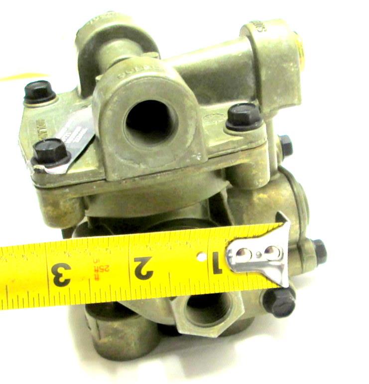 HET-140 | HET-140 Multi-Function Spring Brake Control Relay Valve M1070 M1000  (34).JPG