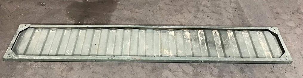 HM-1037 | HM-1037  2-Door HMMWV Cargo Bulkhead Divider Without Brackets(Green) (3).jpeg
