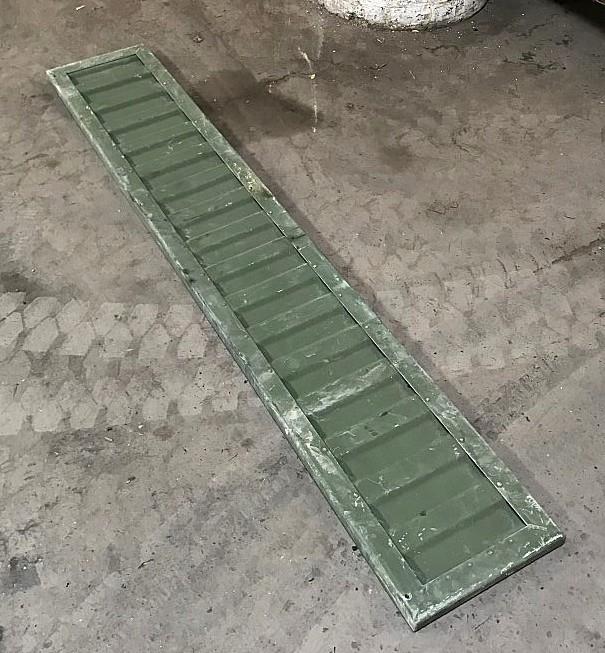 HM-1037 | HM-1037  2-Door HMMWV Cargo Bulkhead Divider Without Brackets(Green) (4).jpeg