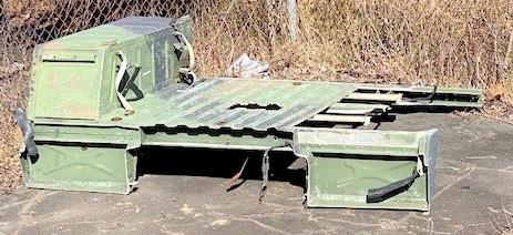 HM-1039 | HM-1039 Rear Body Section with Fenders and Ammo Box Brackets HMMWV  (8).jpg