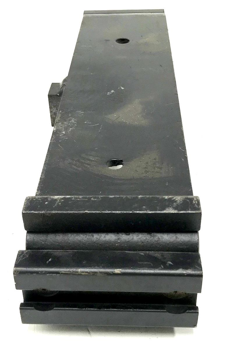 HM-1060 | HM-1060  Gunner Platform Base Mounting Bracket HMMWV (3).jpg