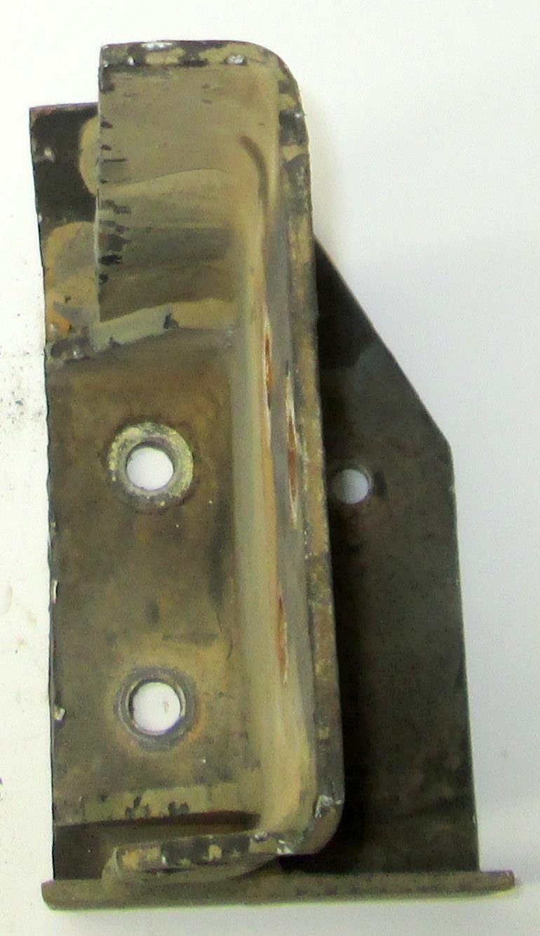 HM-1071 | HM-1071 Right Front Extension Bumper Bracket HMMWV (1).JPG