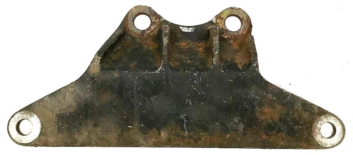 HM-1077 | HM-1077  HMMWV Rear Axle Differential Mounting Bracket (3).jpeg