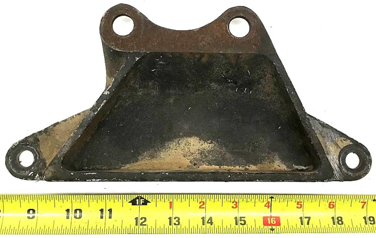 HM-1077 | HM-1077  HMMWV Rear Axle Differential Mounting Bracket (4).jpeg