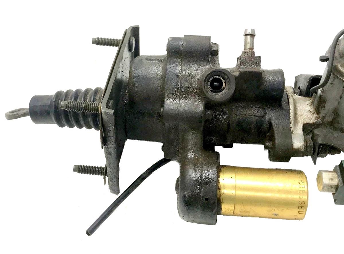 HM-1273 | HM-1273  HMMWV Brake Booster With Master Cylinder  (2).jpg
