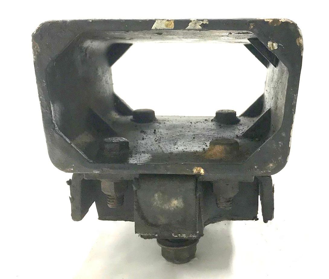 HM-1277 | HM-1277  Left Side Engine Mount Bracket With Resilent Mount (3).jpg