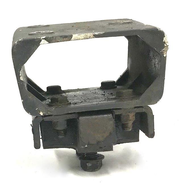 HM-1277 | HM-1277  Left Side Engine Mount Bracket With Resilent Mount (4).jpg