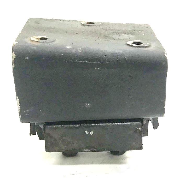 HM-1277 | HM-1277  Left Side Engine Mount Bracket With Resilent Mount (5).jpg