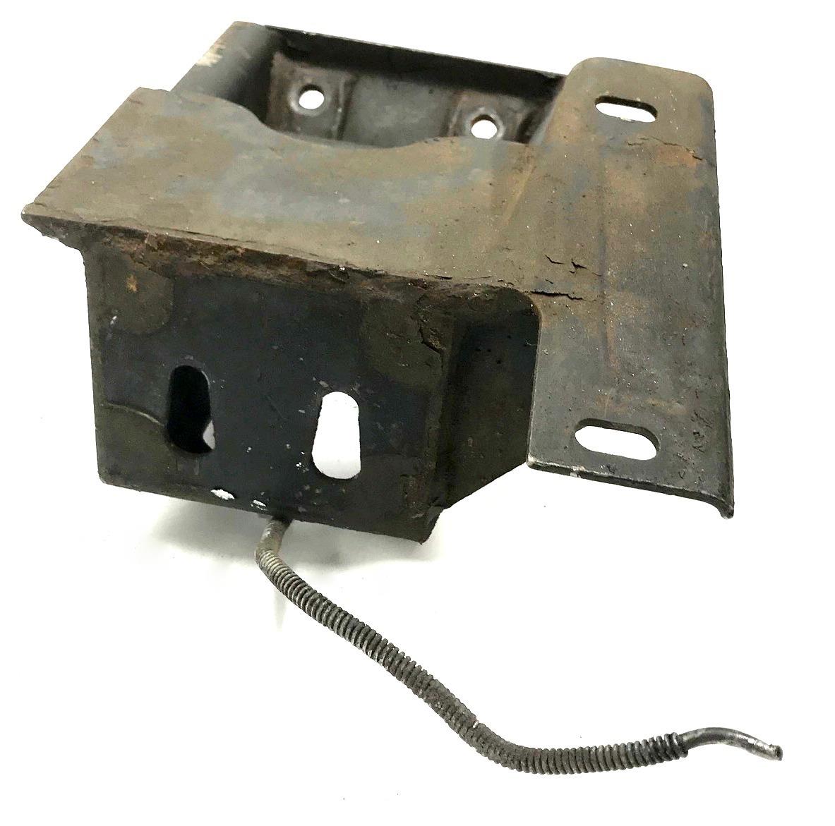 HM-1280 | HM-1280  6.5L Engine Mount Bracket HMMWV (6).jpg