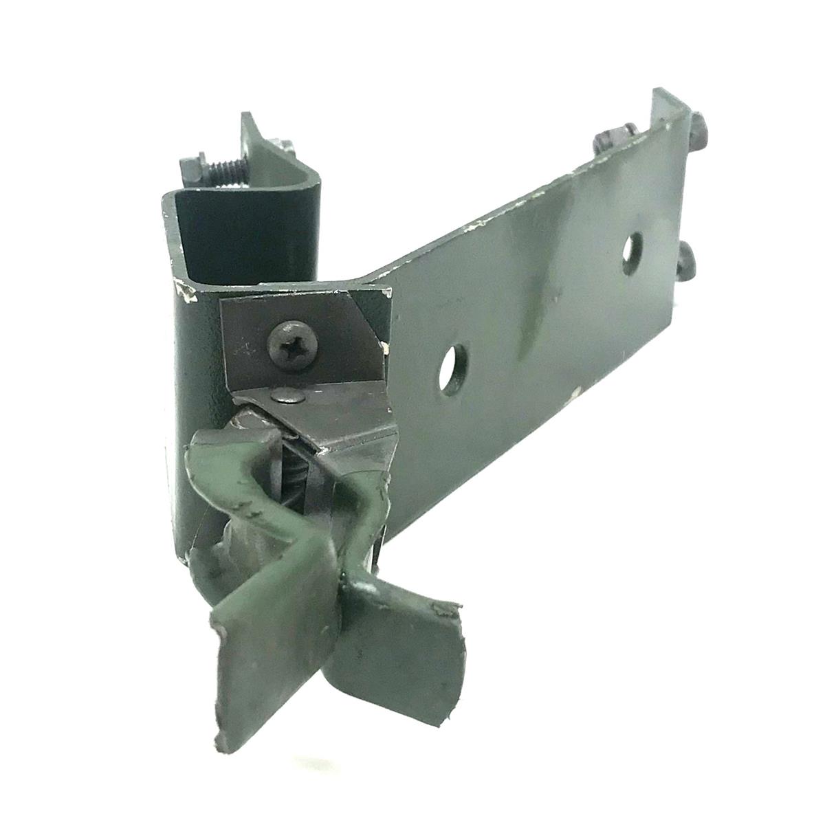HM-1298 | HM-1298  M16M203 HMMWV Rifle Mount Recoilless Locking Clamp USED (1).jpg