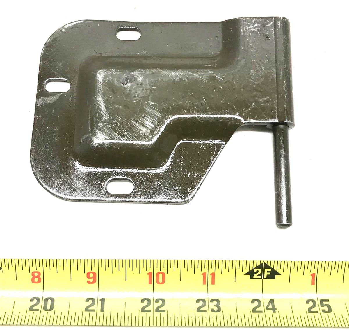 HM-1303 | HM-1303  Right Passenger Side Upper Hard Door Lower Hinge HMMWV NOS (13).jpg