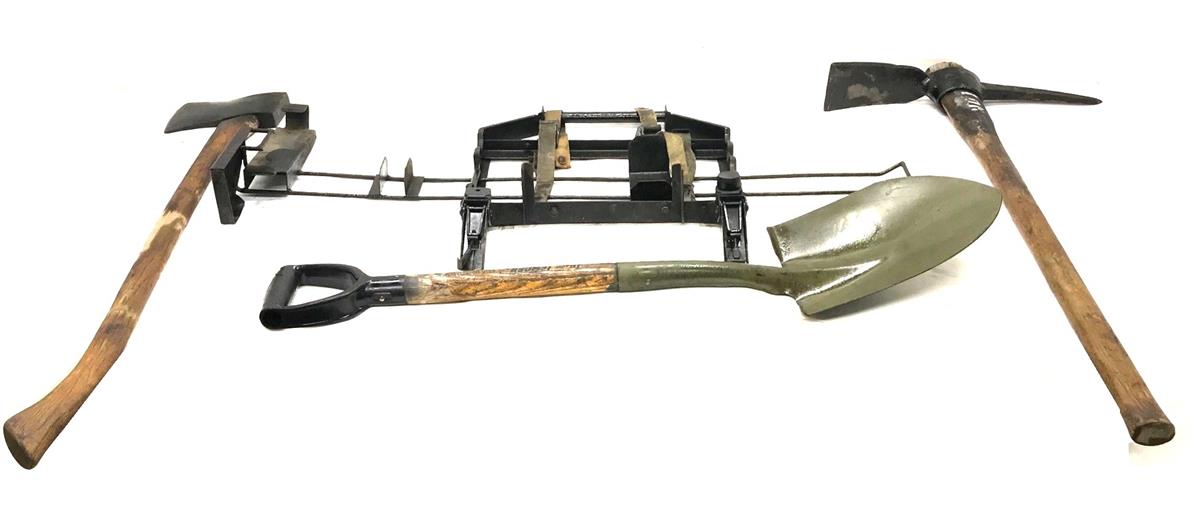 HM-1330 | HM-1330  Pioneer Stowage Tool Tray  Rack with Straight Mounting Clamps Assembly With BII Kit HMMWV (7).jpg